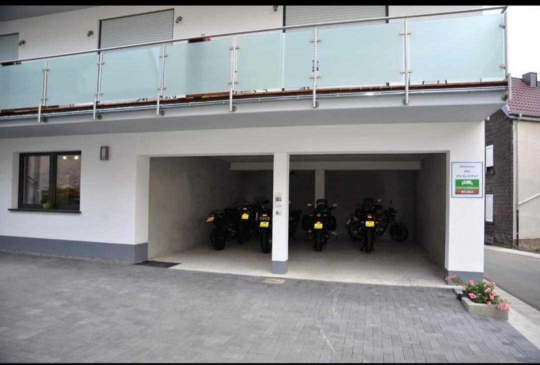 Gaestehaus Am Hochsimmer Ettringen  ภายนอก รูปภาพ