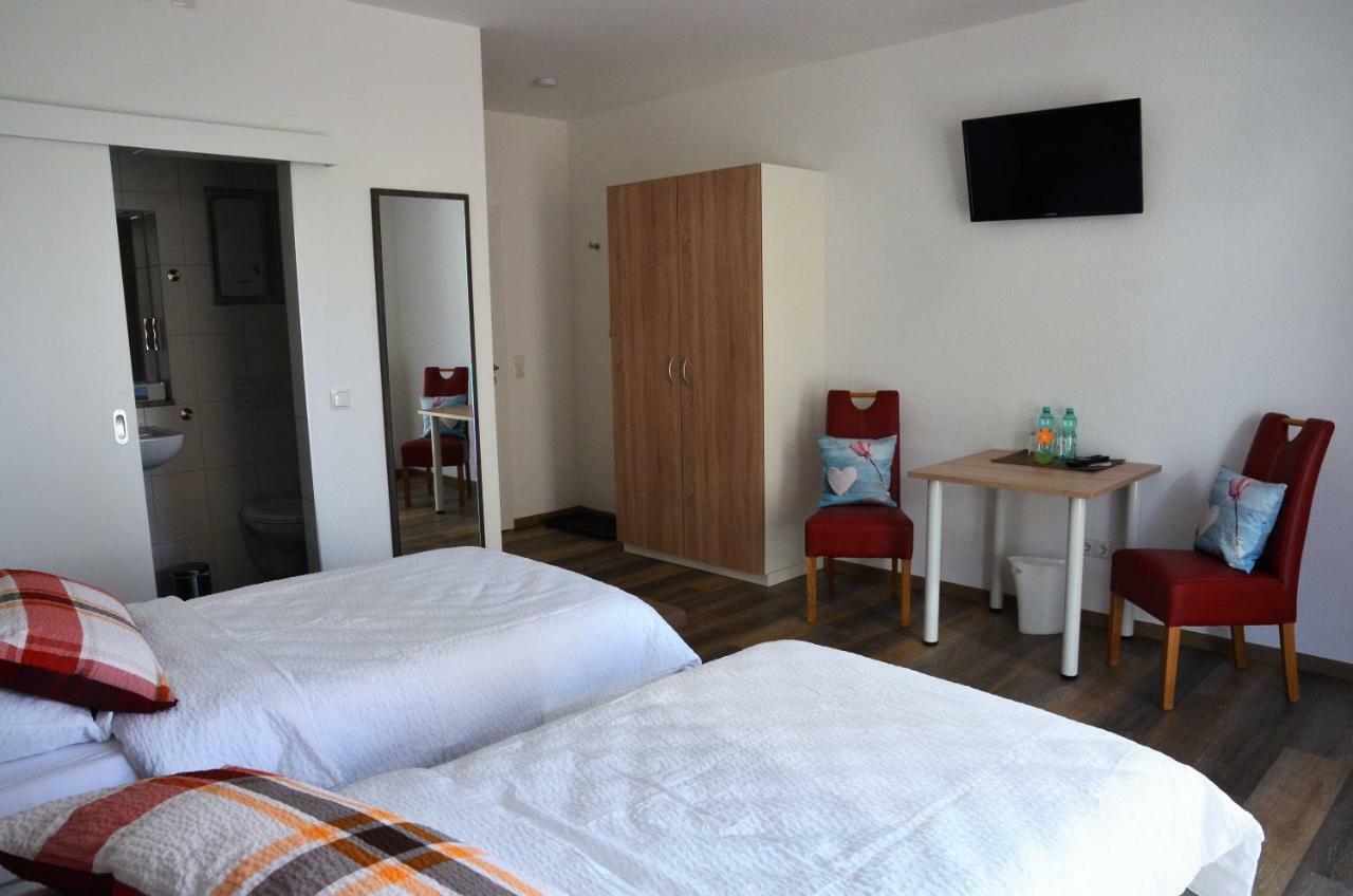 Gaestehaus Am Hochsimmer Ettringen  ภายนอก รูปภาพ